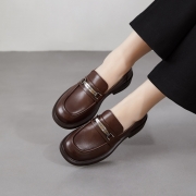 轻奢真皮女鞋2026春新款百搭黑色一脚蹬舒适平底小皮鞋经典乐福鞋
